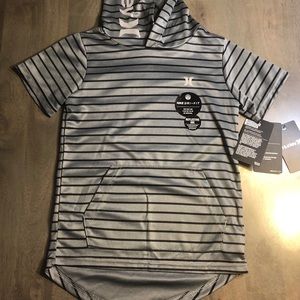 NWT Boys Size 6 Hurley/ Nike Shirt in Gray